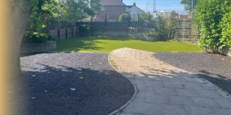 Rubber Mulch on Residential Site by Housing Developers